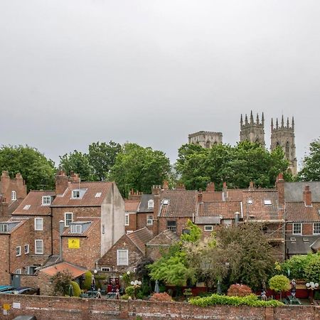 The Quadrant - The Carillon Suite York Ngoại thất bức ảnh